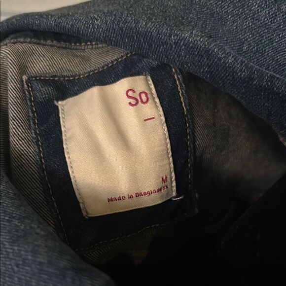 NWT SO Essential Denim Jacket Medium   E - Picture 9 of 9